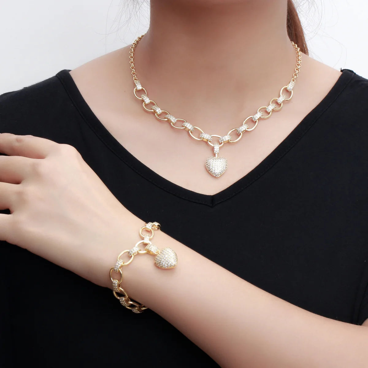 585 Gold Color Cubic Zirconia Dangle Love Heart Charm Bracelet Pendant Necklace Women Costume Jewelry Set