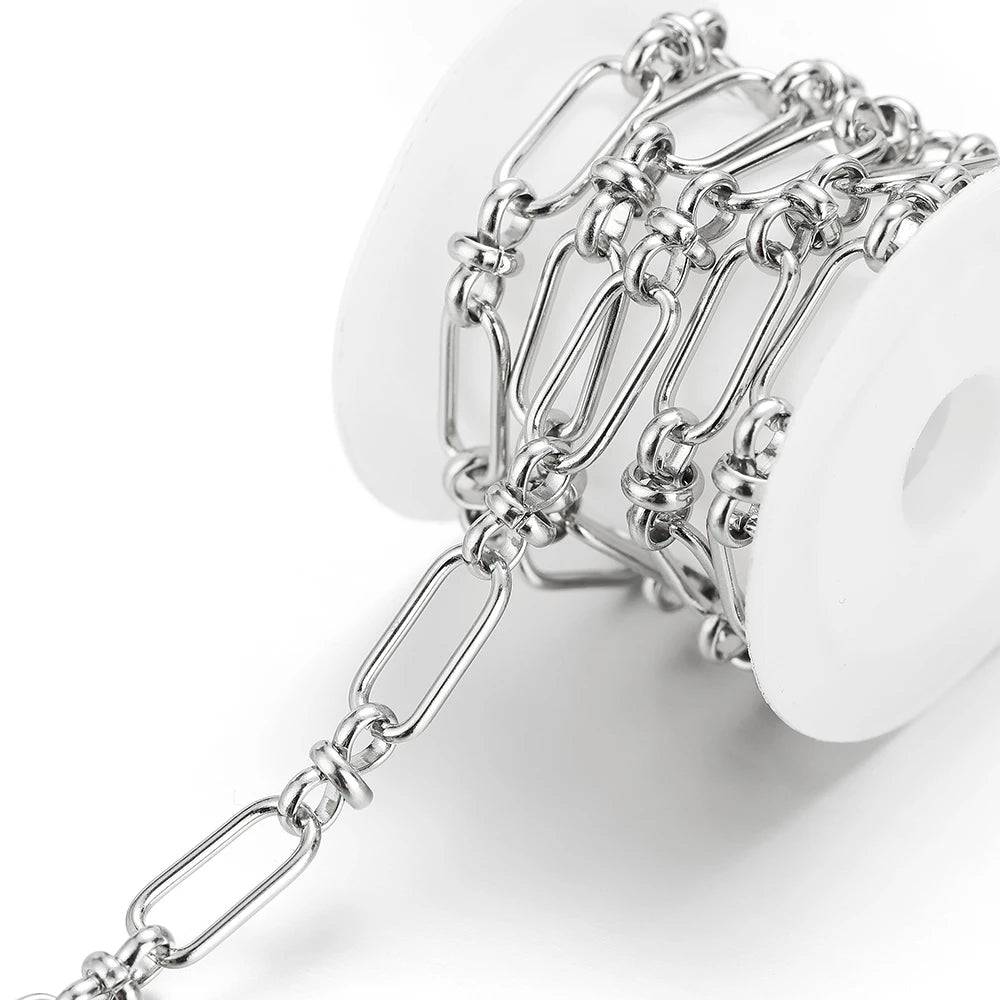 Stainless steel U-link chain with interlocking rectangular loops for DIY jewelry