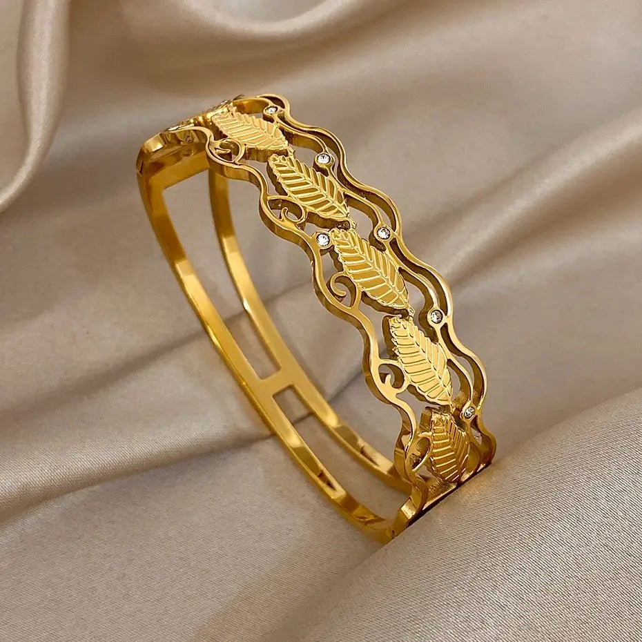 Chunky Geometric Leaves Wave Wide Bracelet for Women Trendy Gold Plated Stainless Steel Cuff Bangle Bracelets Waterproof Jewelry