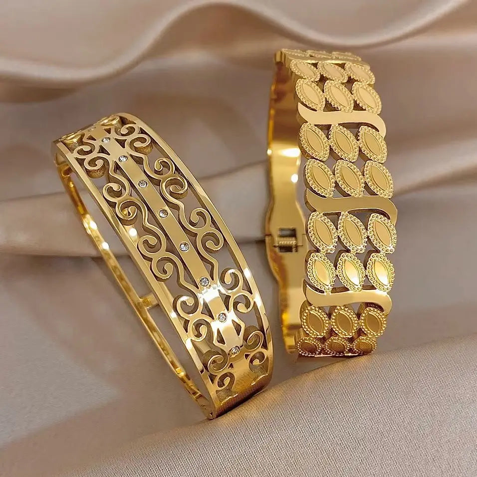 Delicate Geometric Flower Carved Wide Bracelet for Women Glossy Gold Plated Stainless Steel Cuff Bangles Waterproof Jewelry