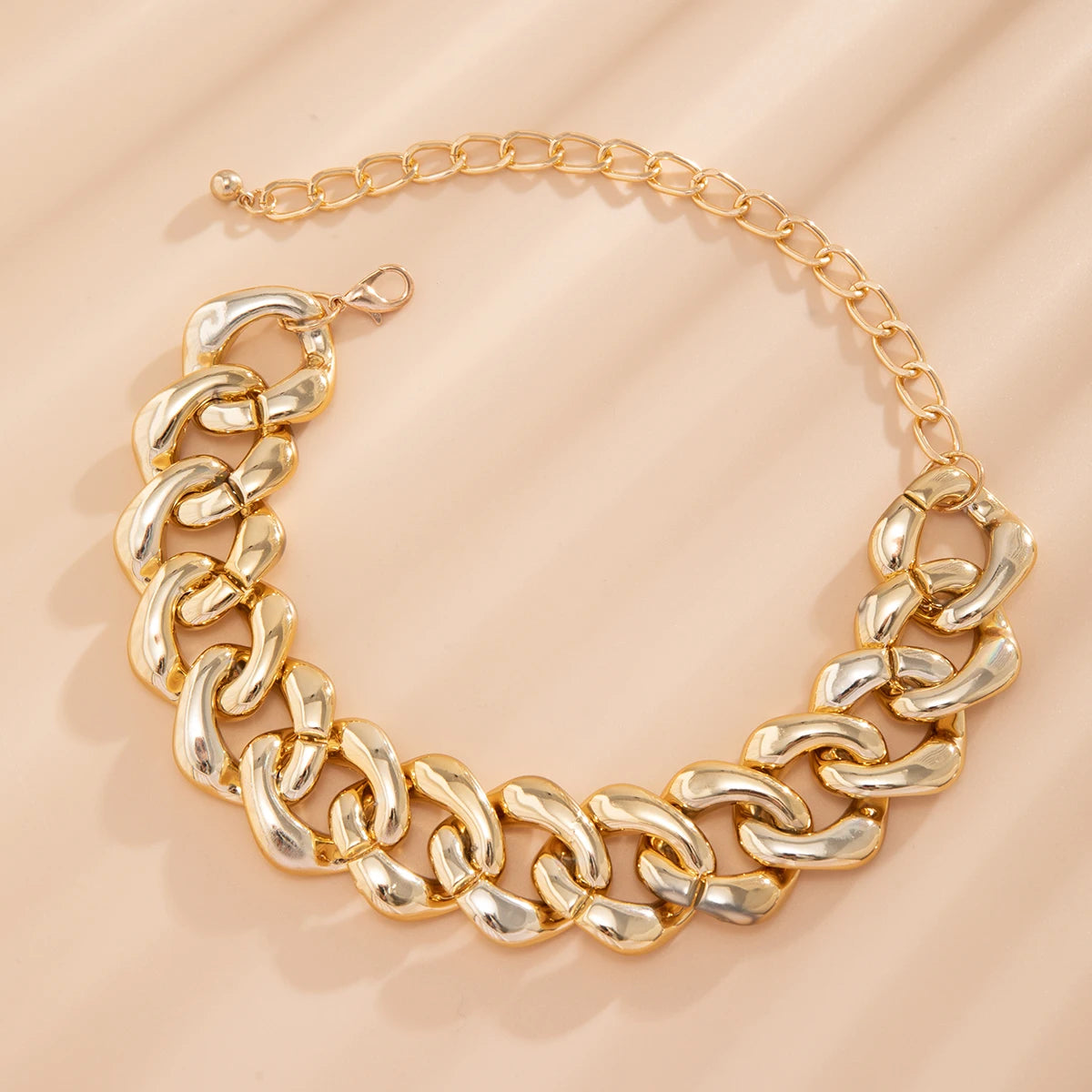 Large Chunky Chains Choker Necklace for Women Trendy Exaggerated Big Collar on Neck Accessories
