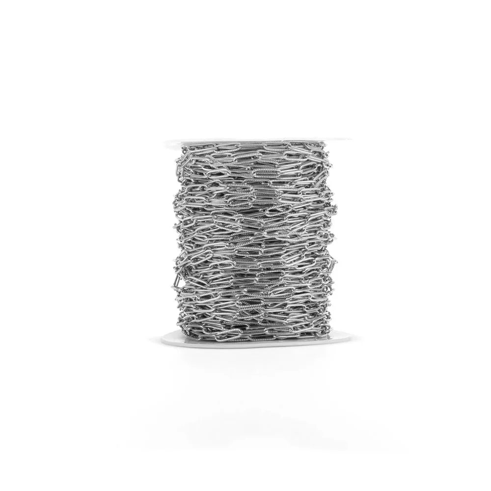 Silver-tone oval flat cable chain spool with interlocking cross-style links