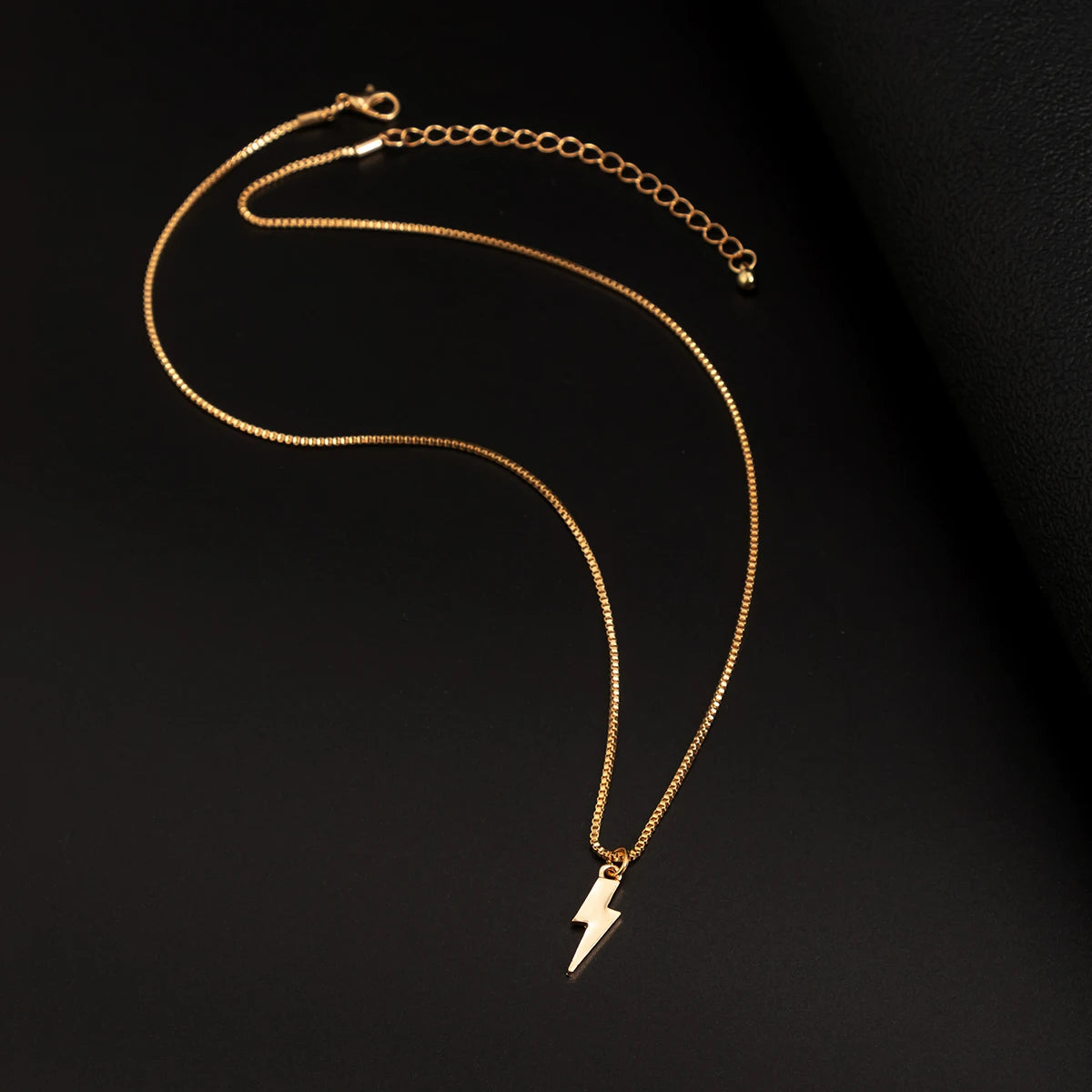 Simple Chains with Lightning Trendy Charms Pendants Necklace for Men 03