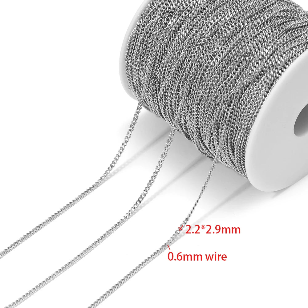 Stainless steel Cuban link chain, 2.2x2.9mm links, 0.6mm wire