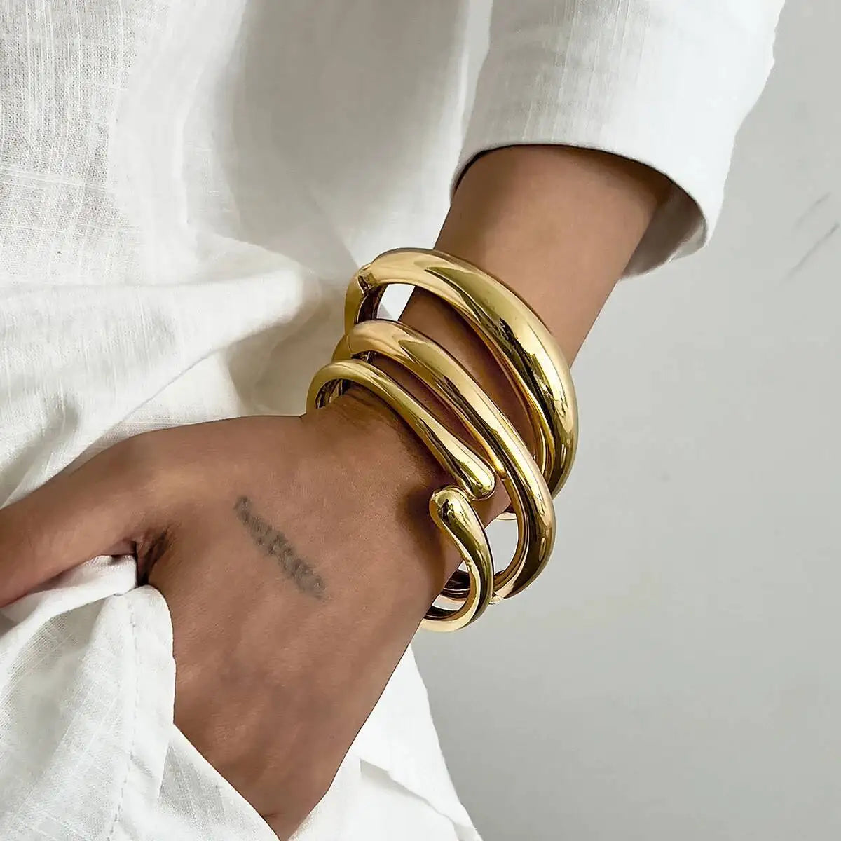 Trendy Gold Color Stackable Bangle Glossy Irregular Geometric Opening Bracelet for Women Jewelry