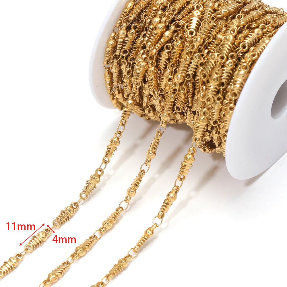 Gold-tone starfish charm chain with oval links, approx 11mm and 4mm spacing