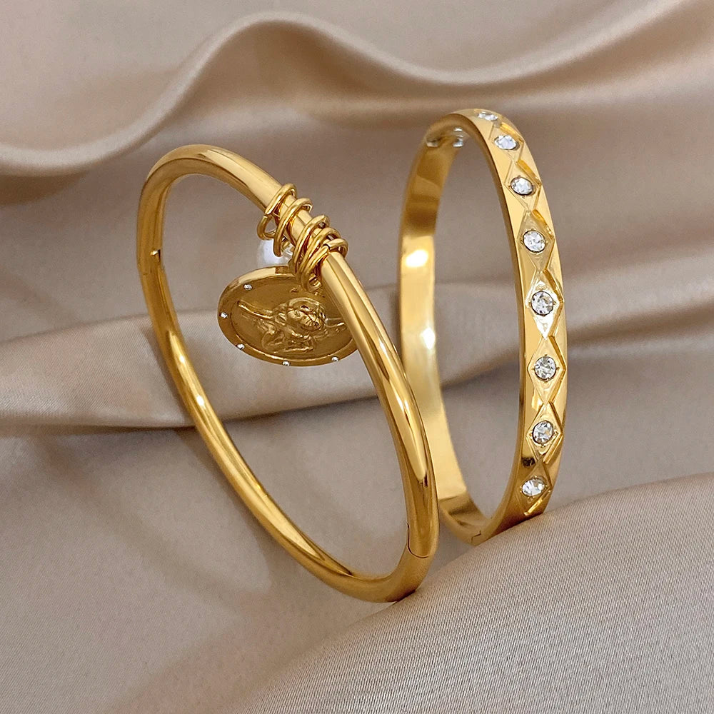 Vintage Geometric Textured Cuff Bangle for Women Glossy Gold Plated Copper Zircon Coin Pendant Bracelets Waterproof Jewelry