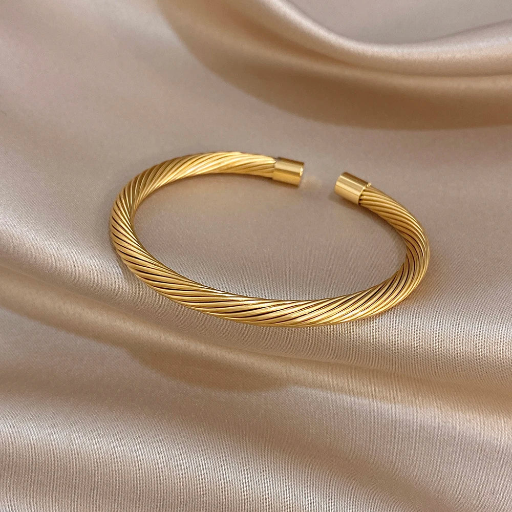 Fashion Gold Plated Stainless Steel Cuff Bangle for Women Glossy Twisted Chunky Open Bangle Bracelets Waterproof Jewelry