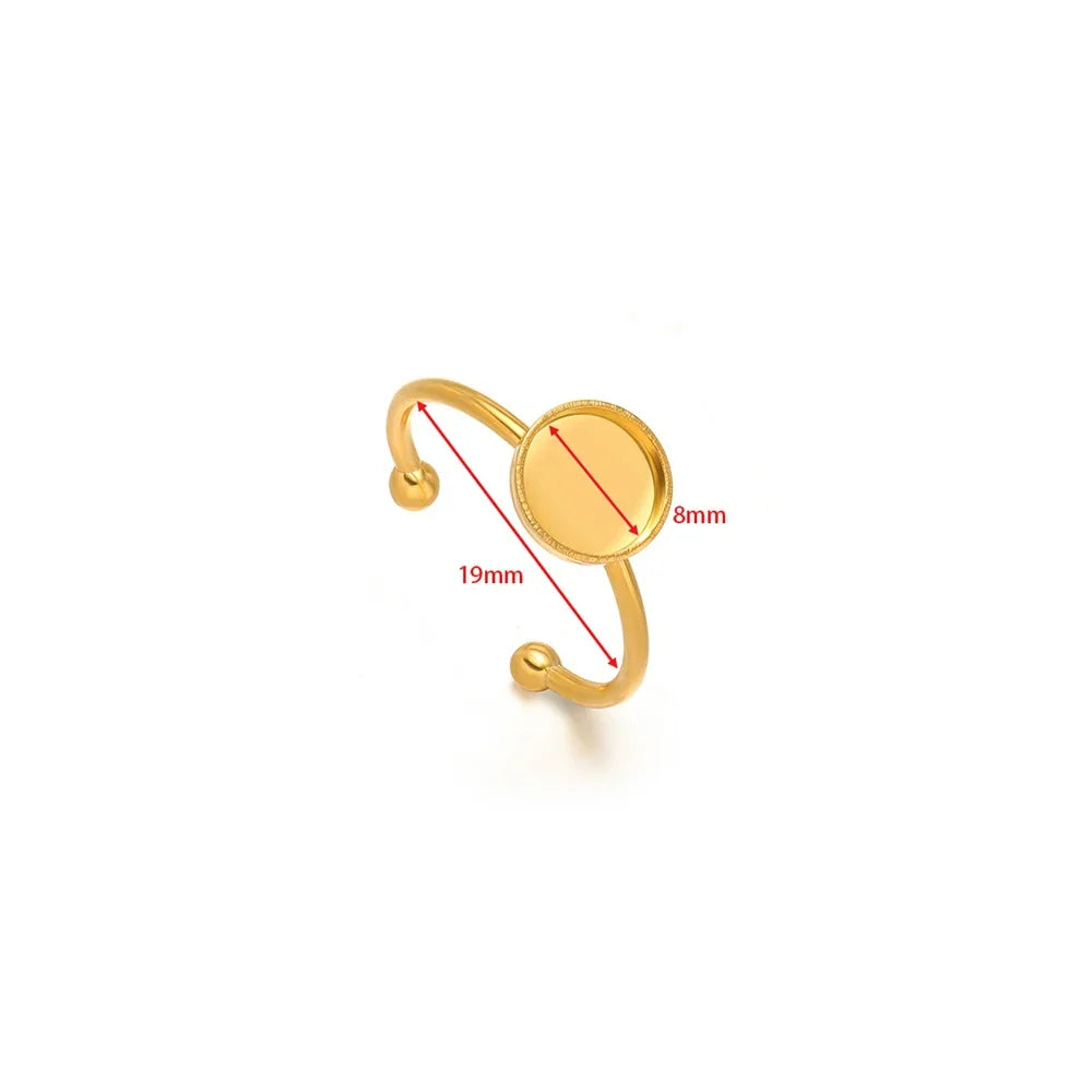 Gold open ring bezel setting, blank cabochon tray; 19mm outer size, 8mm bezel, 8mm tray