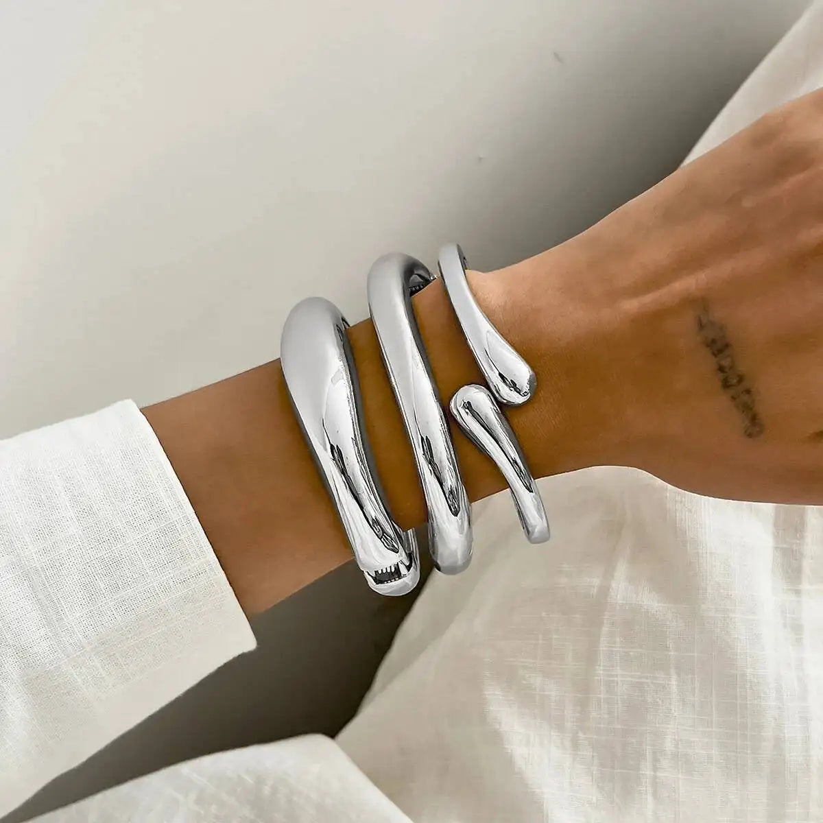 Trendy Gold Color Stackable Bangle Glossy Irregular Geometric Opening Bracelet for Women Jewelry