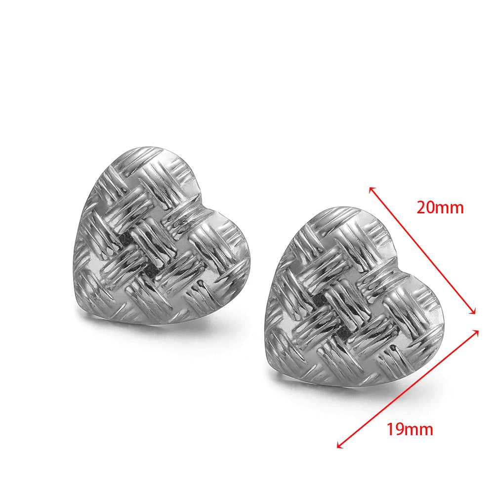 Silver-tone braided heart earring finding with round hole, 19mm x 20mm size