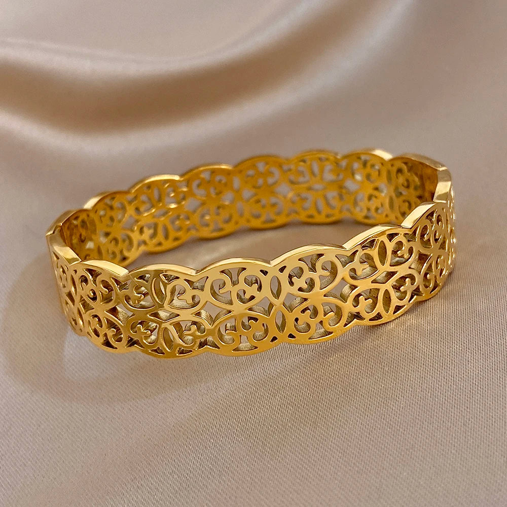 Vintage Gold Plated Stainless Steel Cuff Bangle Bracelets for Women Glossy Hollow Carved Flower Wide Bangles Waterproof Jewelry