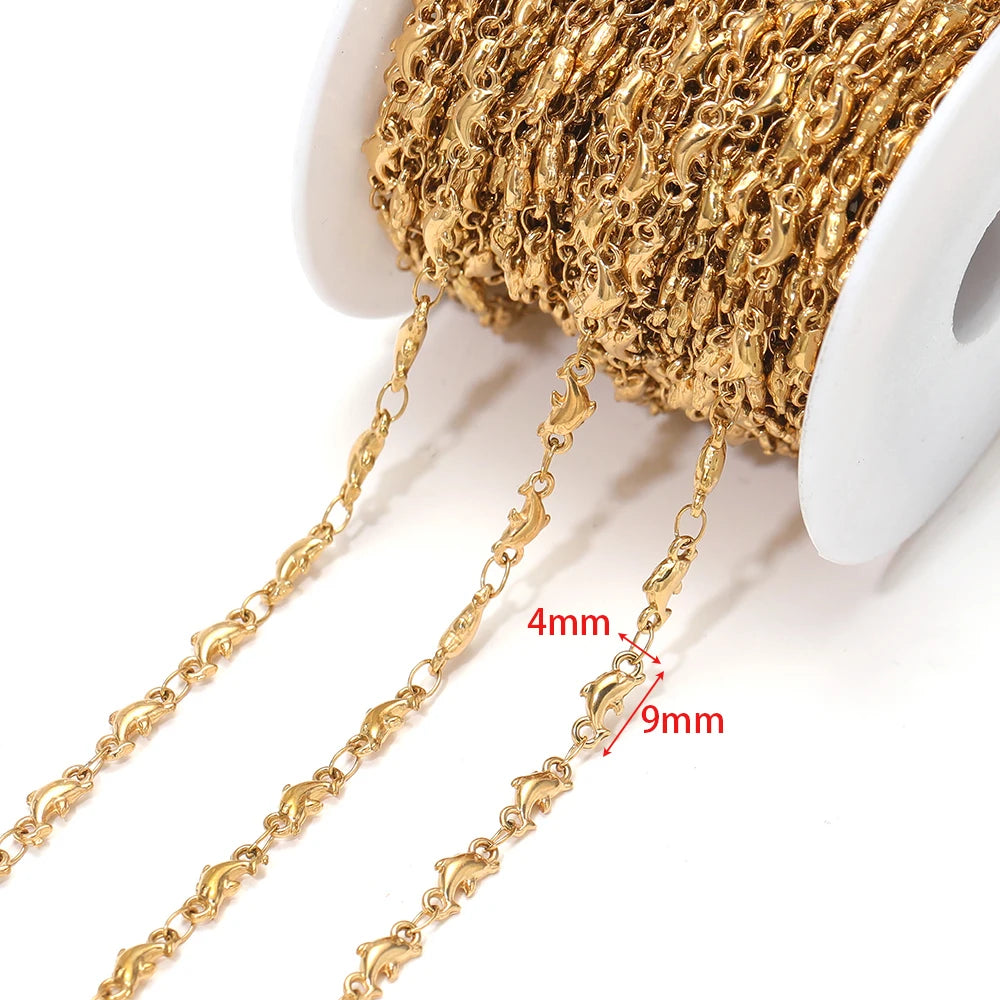 Gold-tone starfish charm chain with oval links, approx 4mm and 9mm spacing