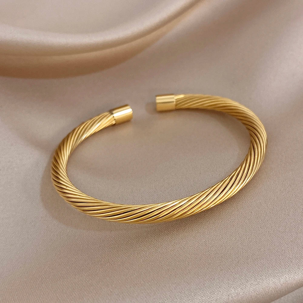 Fashion Gold Plated Stainless Steel Cuff Bangle for Women Glossy Twisted Chunky Open Bangle Bracelets Waterproof Jewelry