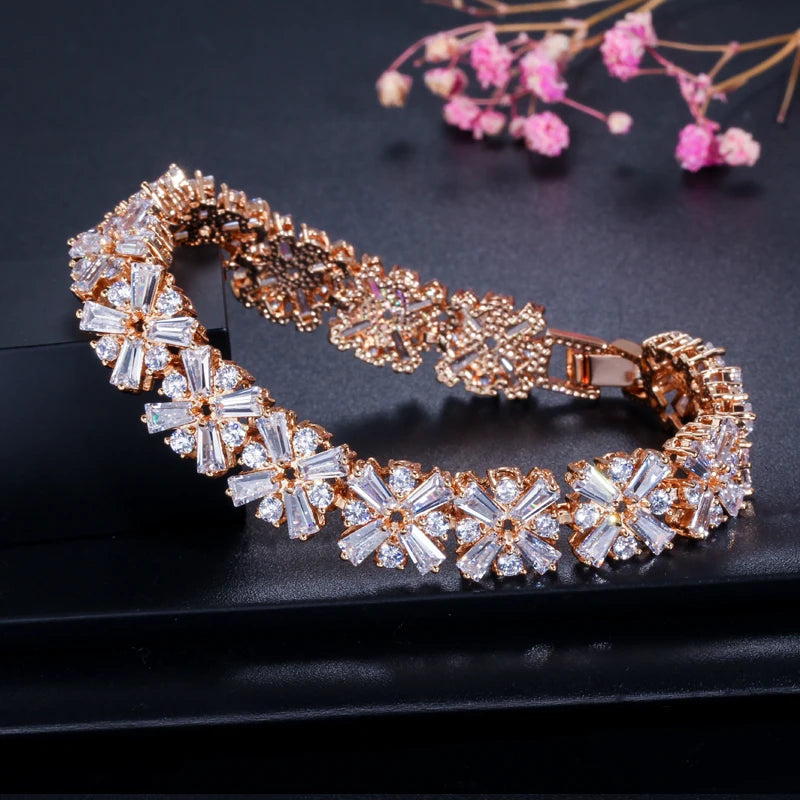 Silver Color Flower Cubic Zirconia Connected Tennis Bracelet for Women