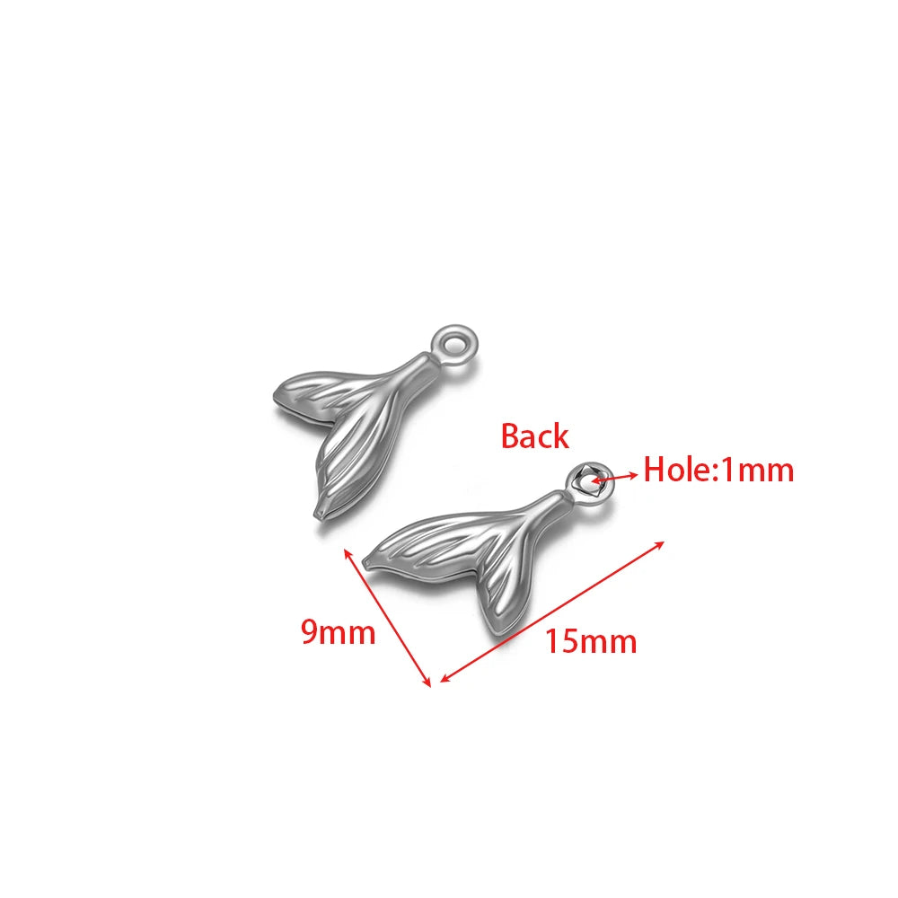 Hollow shell/fin pendant charm, steel-tone stainless steel, 1mm loop hole, curved ridges