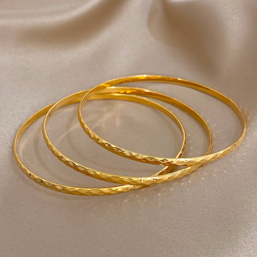 1pc/3pcs Hammered Gold Plated Stainless Steel Bangle for Women Shiny Geometric Slim Stackable Bracelets Waterproof Jewelry