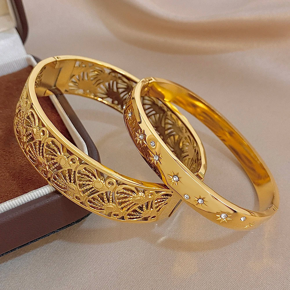 Retro Geometric Hollow Textured Zircon Cuff Bangle Exquisite Gold Plated Stainless Steel Wrist Bracelets Waterproof Jewelry Set