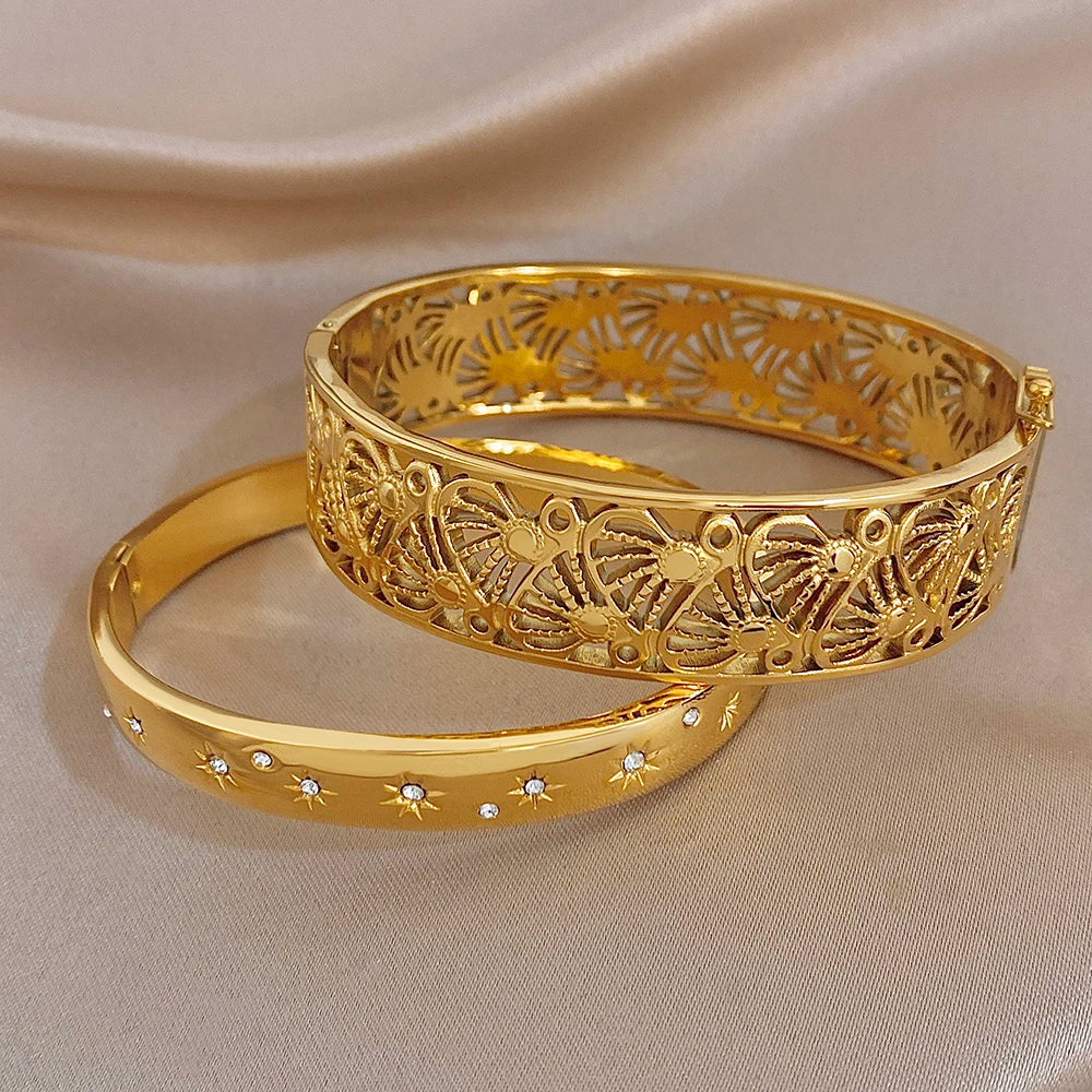 Retro Geometric Hollow Textured Zircon Cuff Bangle Exquisite Gold Plated Stainless Steel Wrist Bracelets Waterproof Jewelry Set