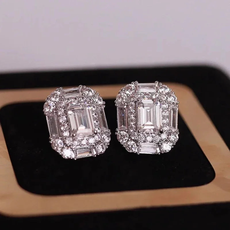 Bright Cubic Zirconia New Trendy Stud Earrings for Women