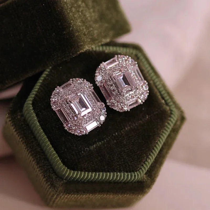 Bright Cubic Zirconia New Trendy Stud Earrings for Women