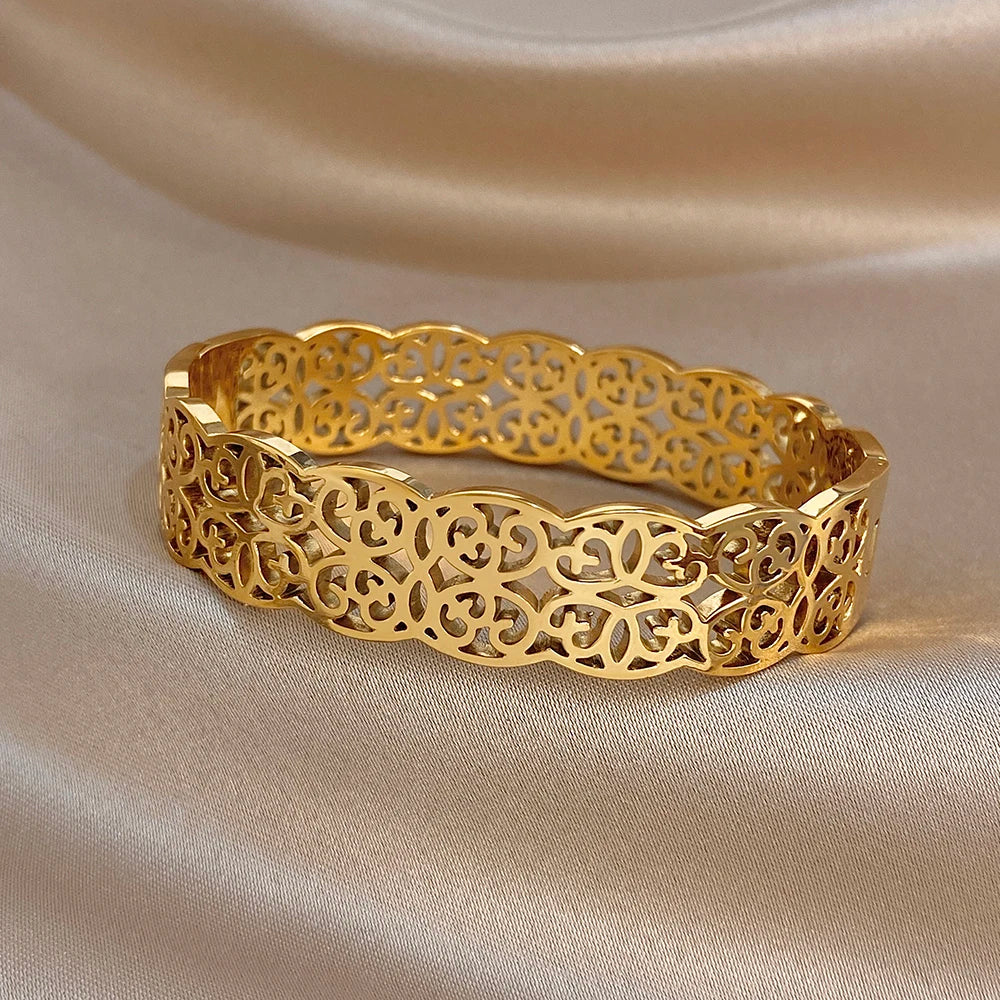 Vintage Gold Plated Stainless Steel Cuff Bangle Bracelets for Women Glossy Hollow Carved Flower Wide Bangles Waterproof Jewelry