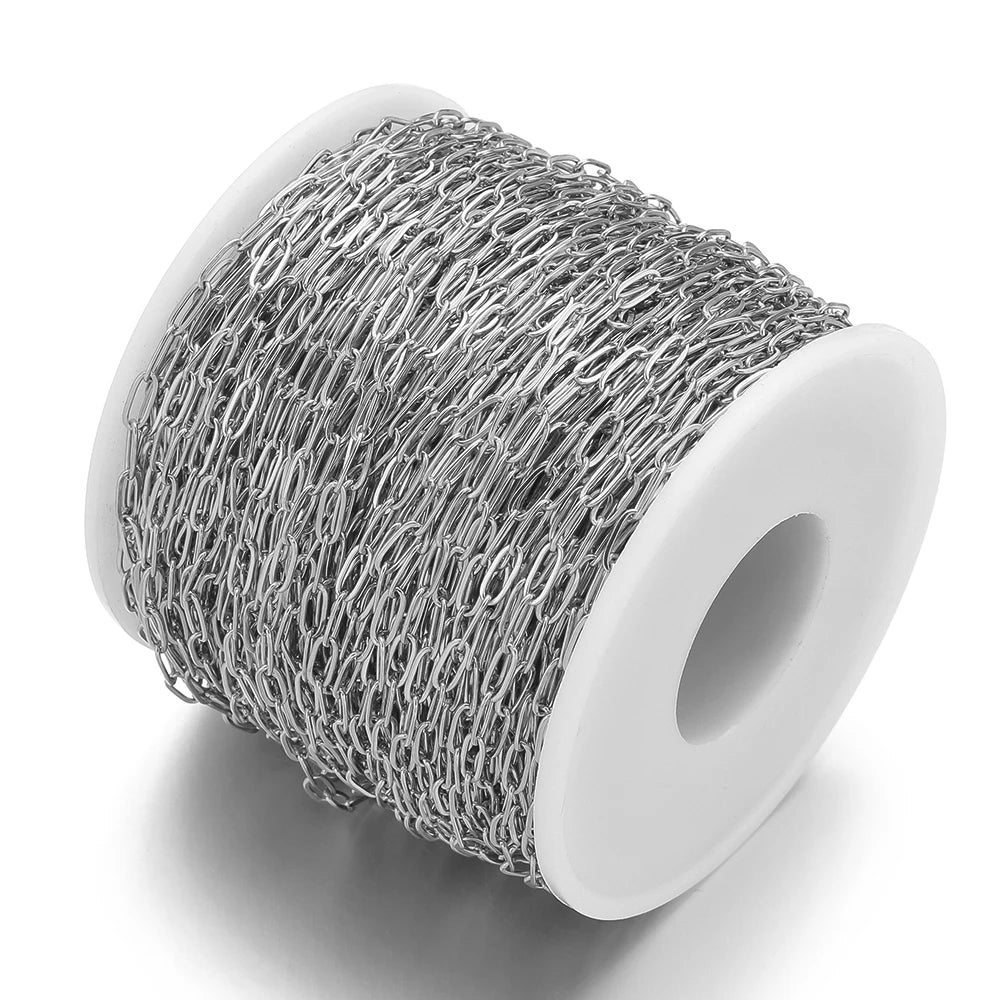 Silver-tone flat link chain spool with interlocking oval links