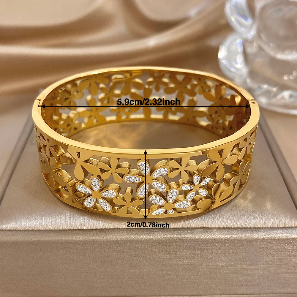 Exaggerated Gold Plated Stainless Steel Cuff Bangle for Women Exquisite Rhinestone Flower Wide Bracelets Waterproof Jewelry