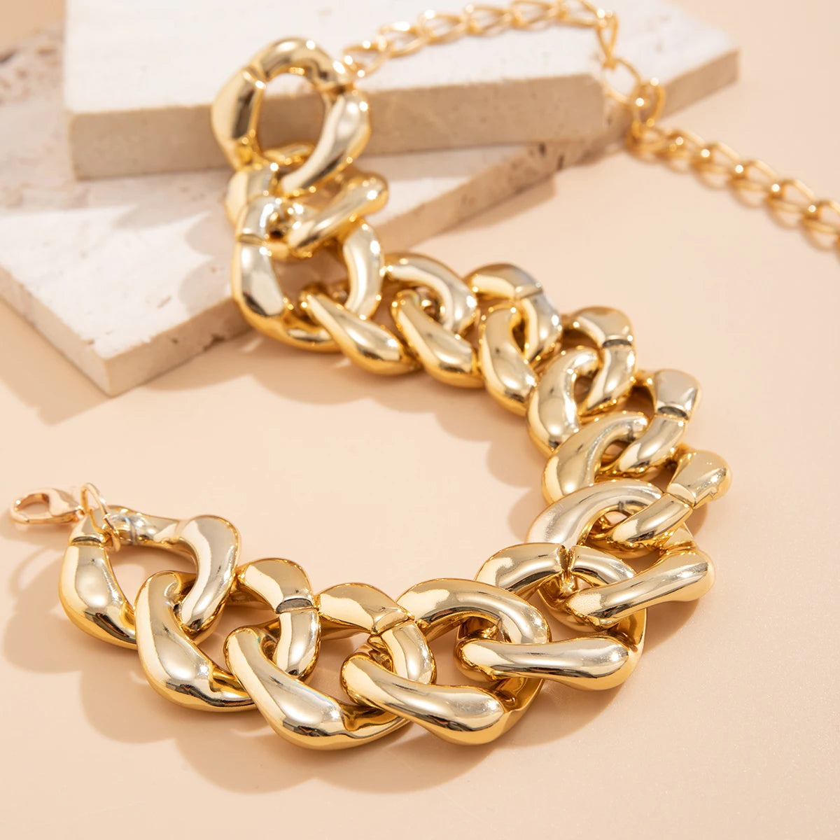 Large Chunky Chains Choker Necklace for Women Trendy Exaggerated Big Collar on Neck Accessories