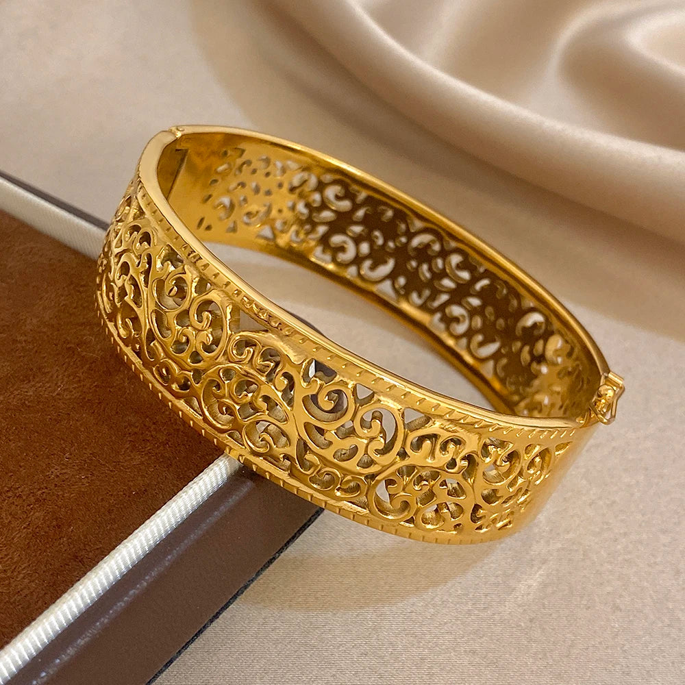 Vintage Palace Geometric Carved Flower Bracelet for Women Chunky Gold Plated Stainless Steel Cuff Bangles Waterproof Jewelry