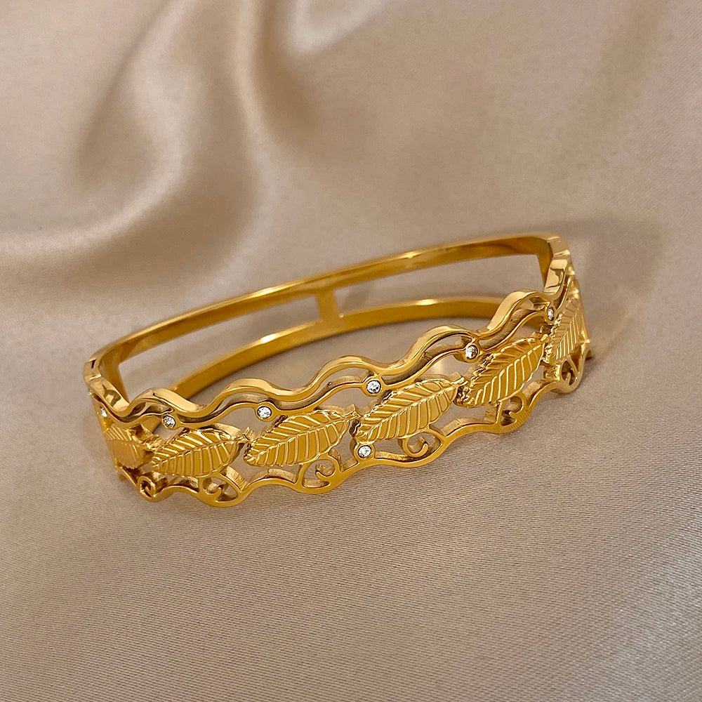 Chunky Geometric Leaves Wave Wide Bracelet for Women Trendy Gold Plated Stainless Steel Cuff Bangle Bracelets Waterproof Jewelry
