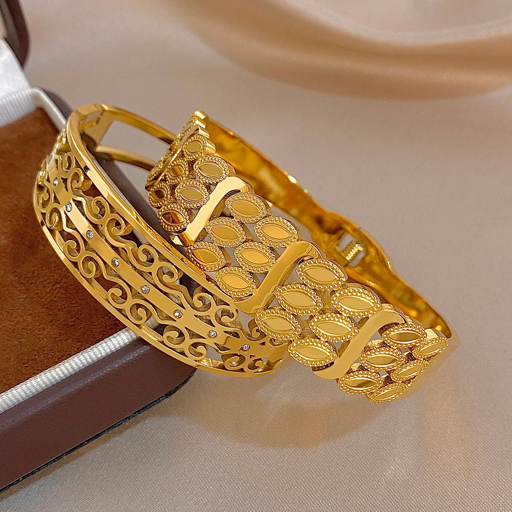 Delicate Geometric Flower Carved Wide Bracelet for Women Glossy Gold Plated Stainless Steel Cuff Bangles Waterproof Jewelry