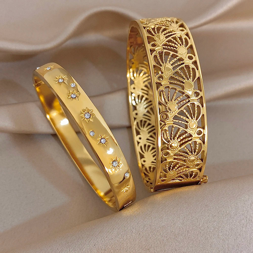 Retro Geometric Hollow Textured Zircon Cuff Bangle Exquisite Gold Plated Stainless Steel Wrist Bracelets Waterproof Jewelry Set