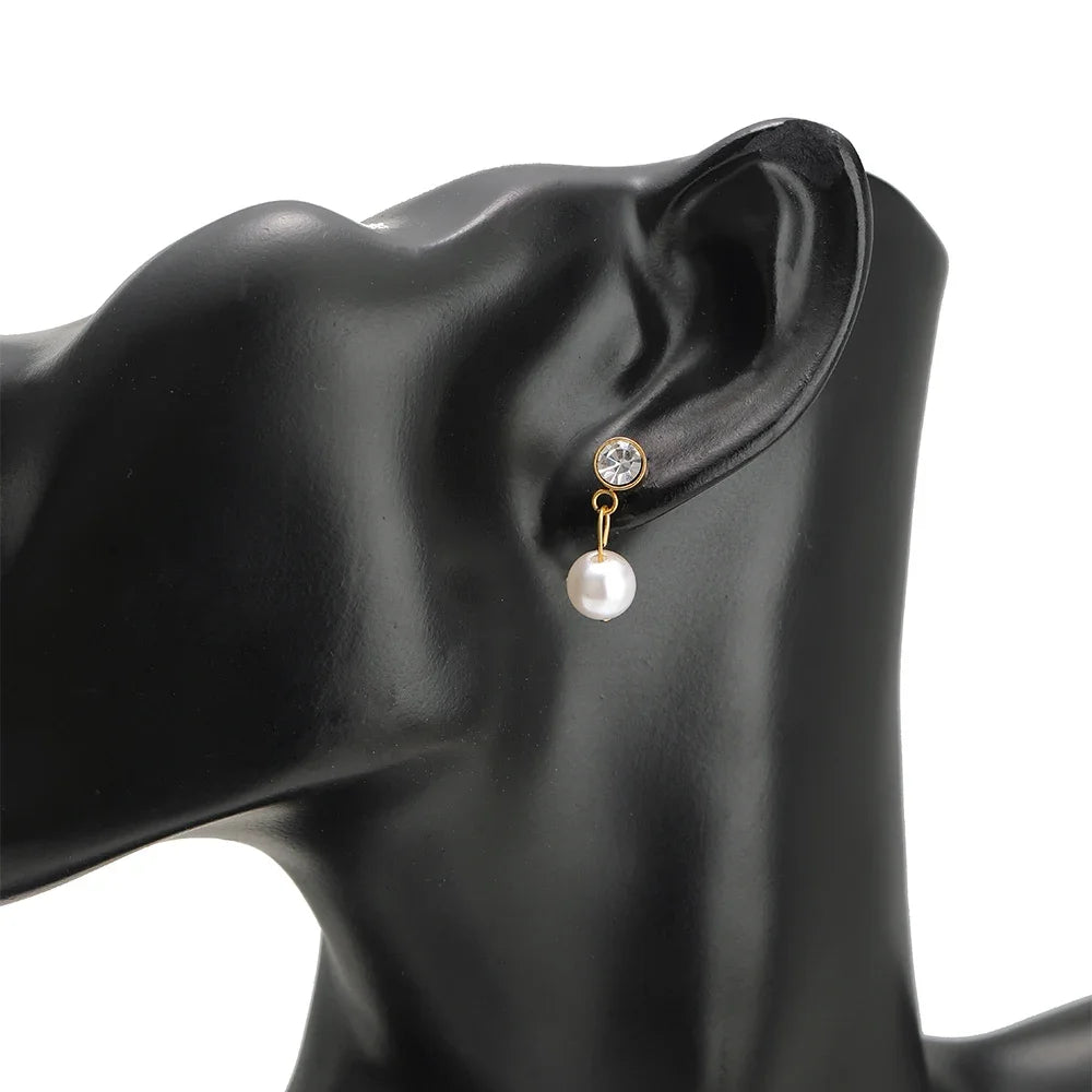 Gold zircon stud earring with small round crystal and pearl drop