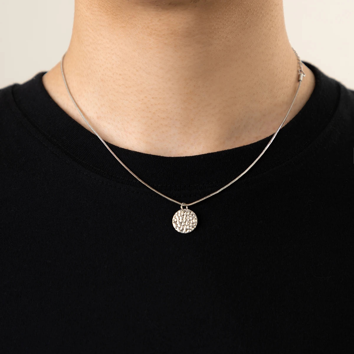 Gold Color Choker Necklace For Men Simple Chain With Coin Pendant Fashion Jewelry