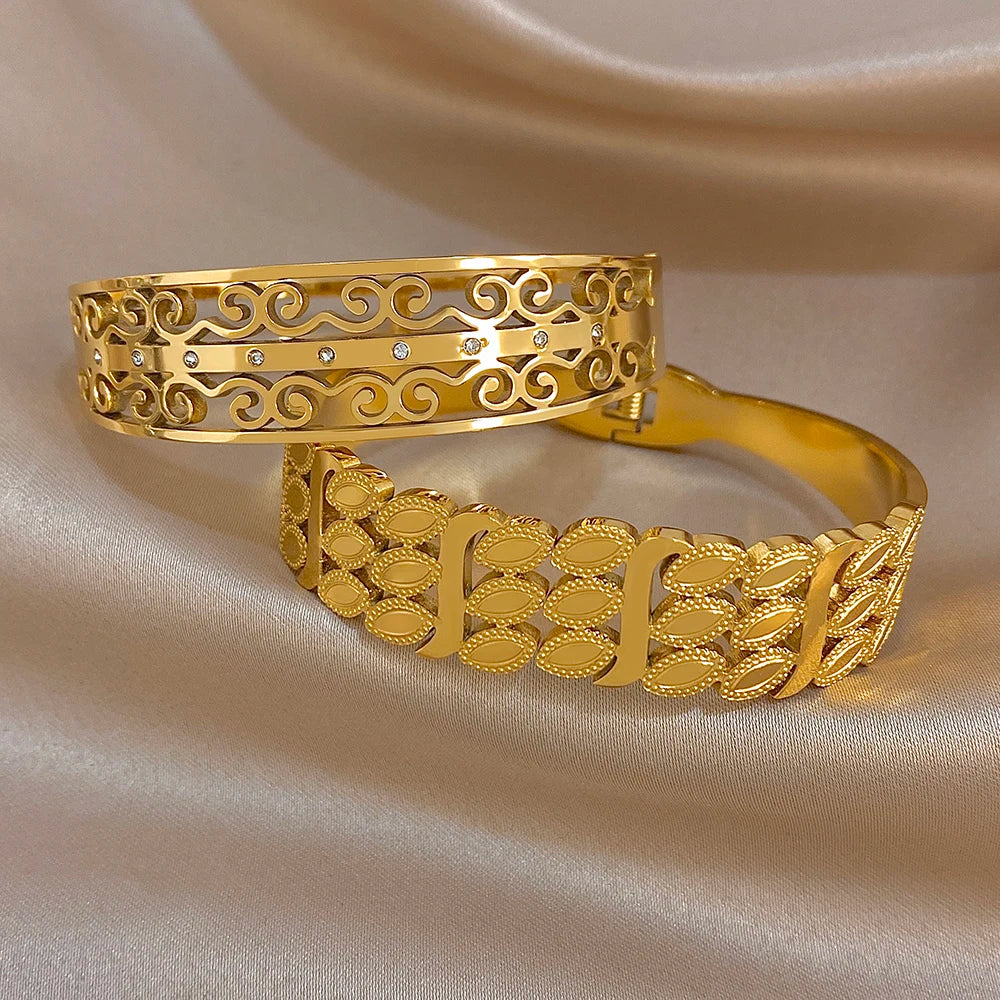 Delicate Geometric Flower Carved Wide Bracelet for Women Glossy Gold Plated Stainless Steel Cuff Bangles Waterproof Jewelry