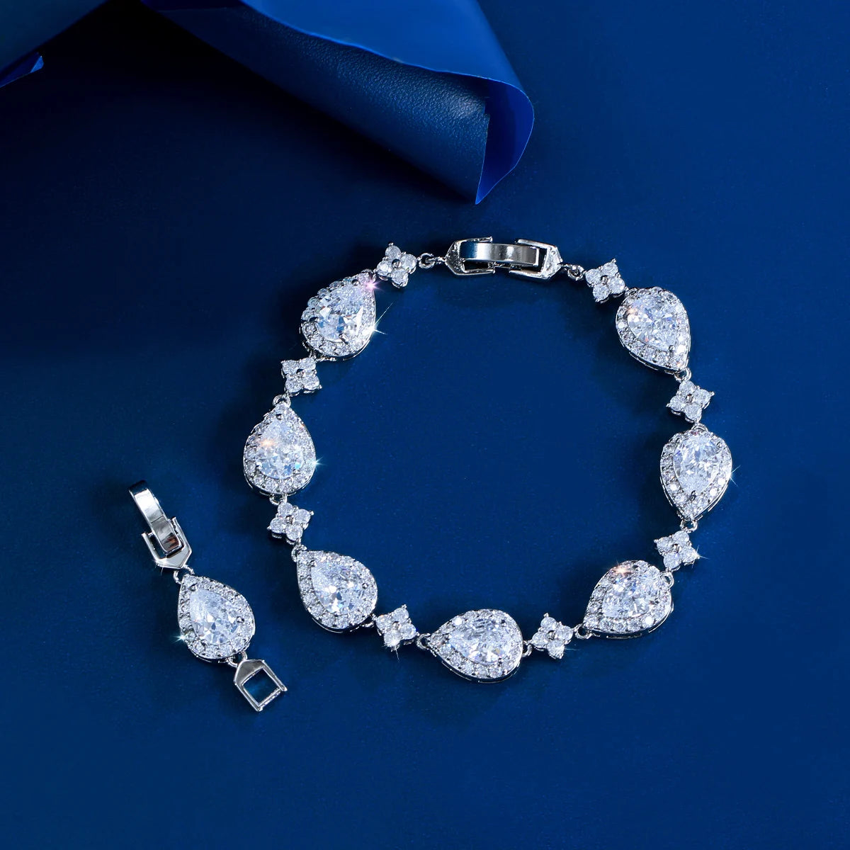 Green Water Drop Cubic Zirconia Paved Tennis Bracelet for Women Chic Party Wedding Jewelry Gift