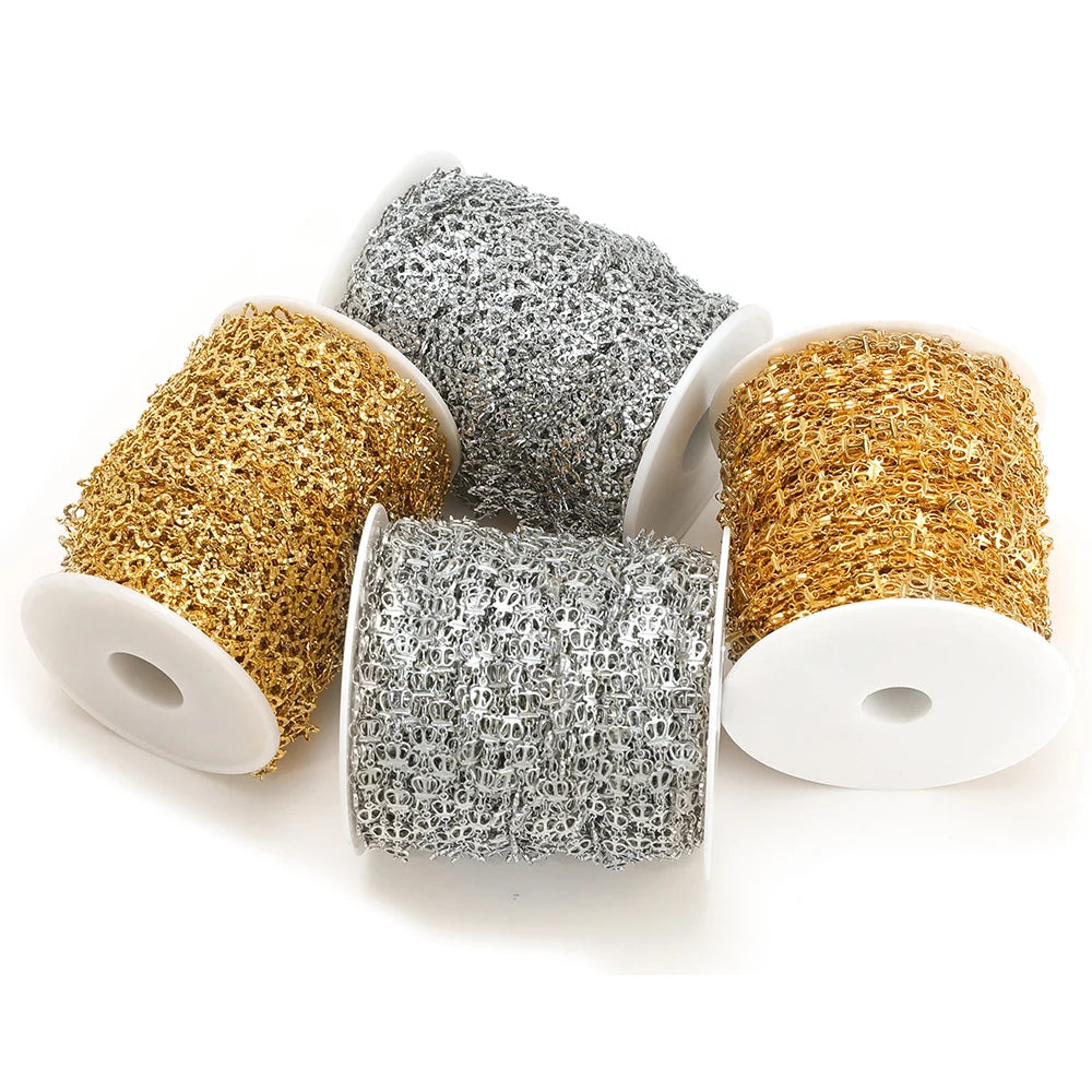 Set of hollow chain spools: silver, gold, and gold-toned loop links for jewelry