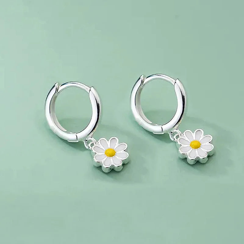 Silver Color Chic Little Daisy Earrings Daily Wear Jewelry For Women m29