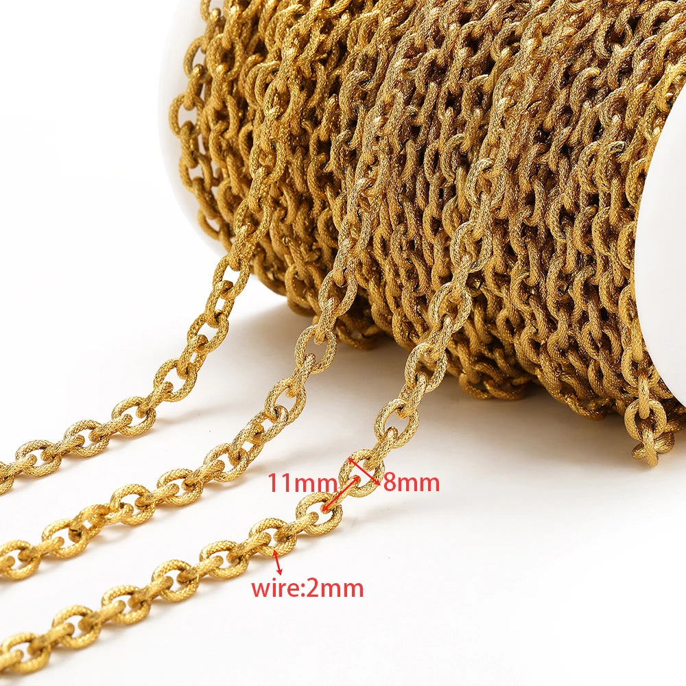 Gold Cuban link chain measurement: 11mm x 8mm, wire 2mm, chunky links
