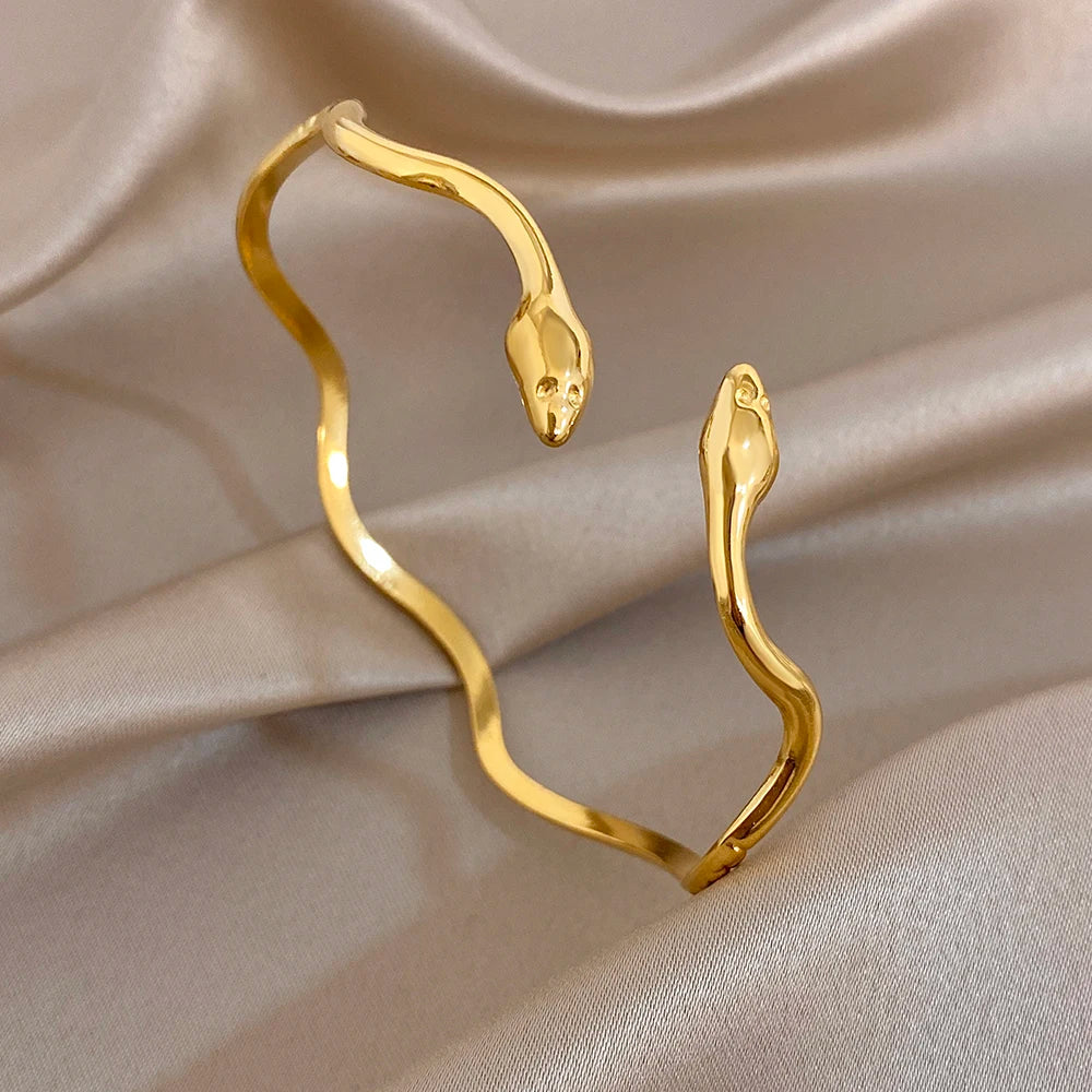 Unique Twisted Snake Shaped Bracelet for Women Stylish Gold Plated Stainless Steel Cuff Bangle Bracelets Waterproof Jewelry