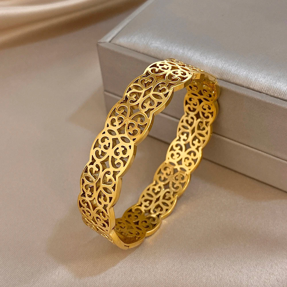 Vintage Gold Plated Stainless Steel Cuff Bangle Bracelets for Women Glossy Hollow Carved Flower Wide Bangles Waterproof Jewelry