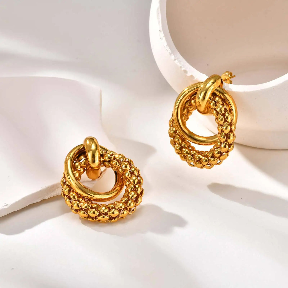 Geometric Waterproof Chunky Jewelry Inlocked Circle Twist Statement Earrings