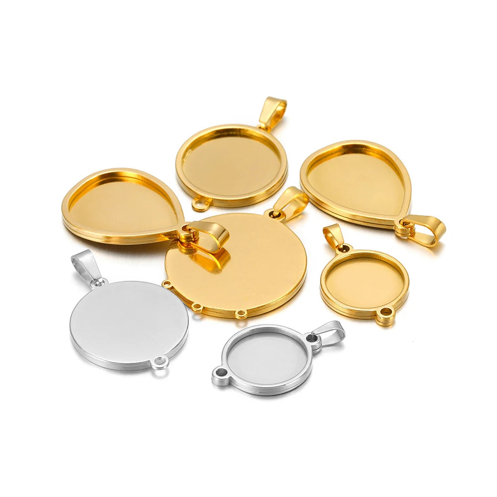 Round cabochon pendant base settings, mixed gold-tone and silver-tone blank charms