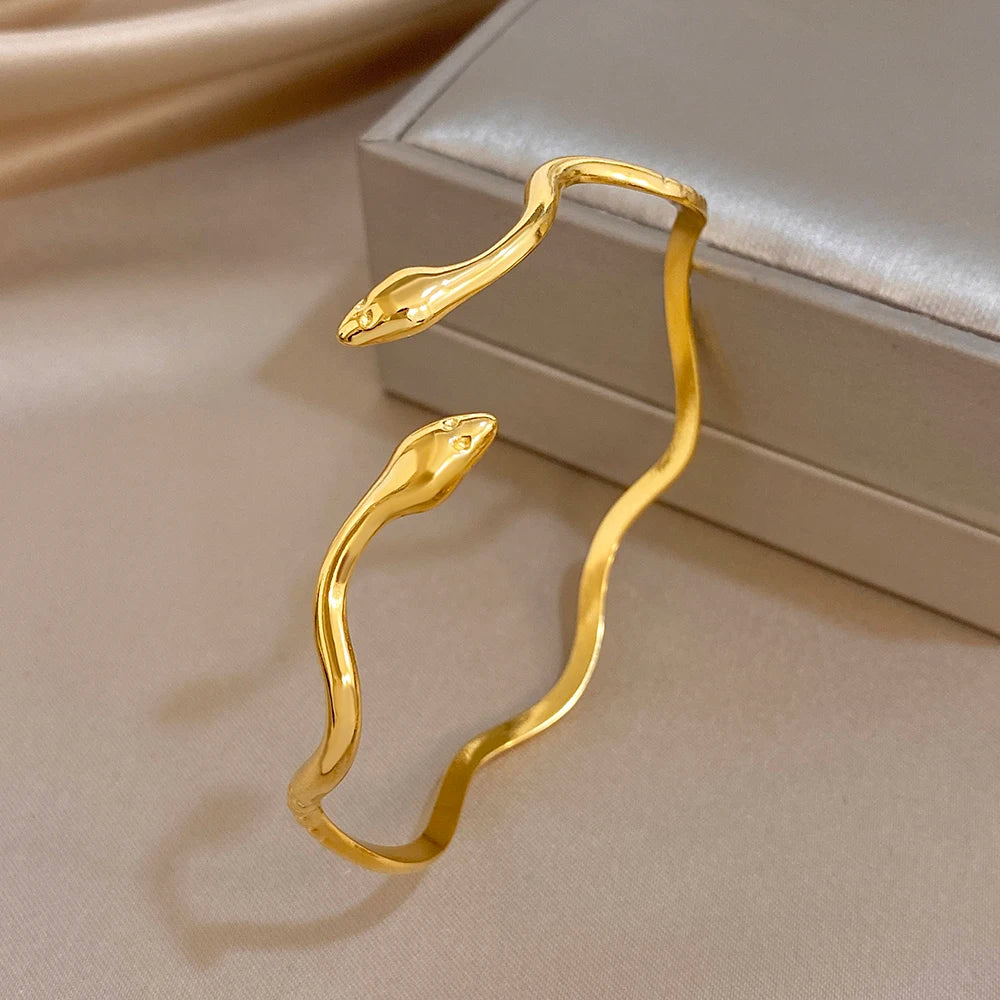 Unique Twisted Snake Shaped Bracelet for Women Stylish Gold Plated Stainless Steel Cuff Bangle Bracelets Waterproof Jewelry