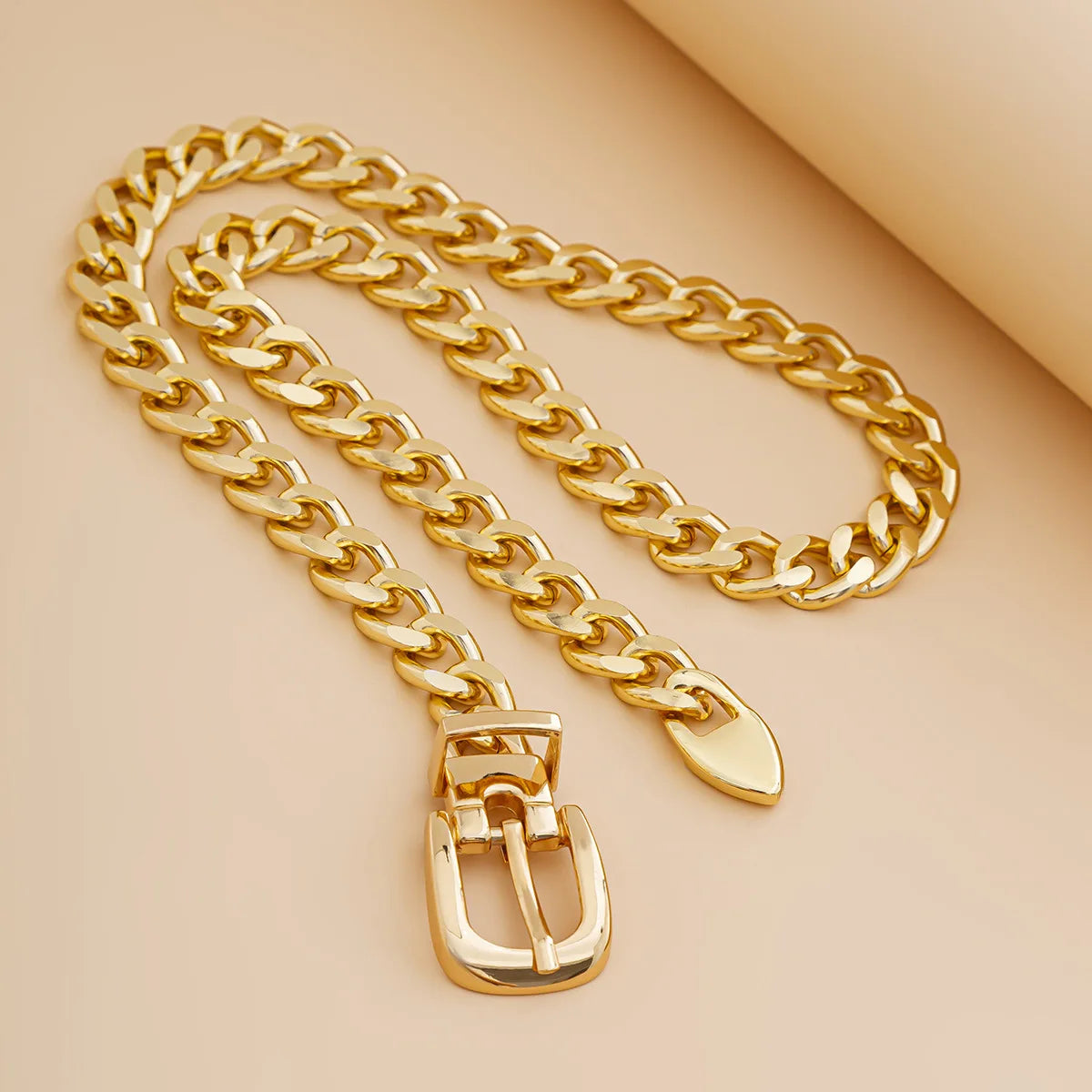 Punk Hollow Out Long Chain Necklace Luxury Party Chunky Jewelry for Women