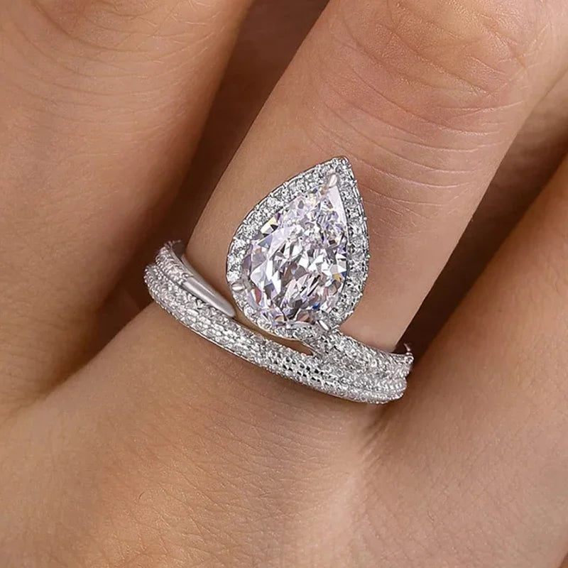 Luxury Pear Shaped Cubic Zircon Crystal Rings for Women Wedding Bling Jewelry m19