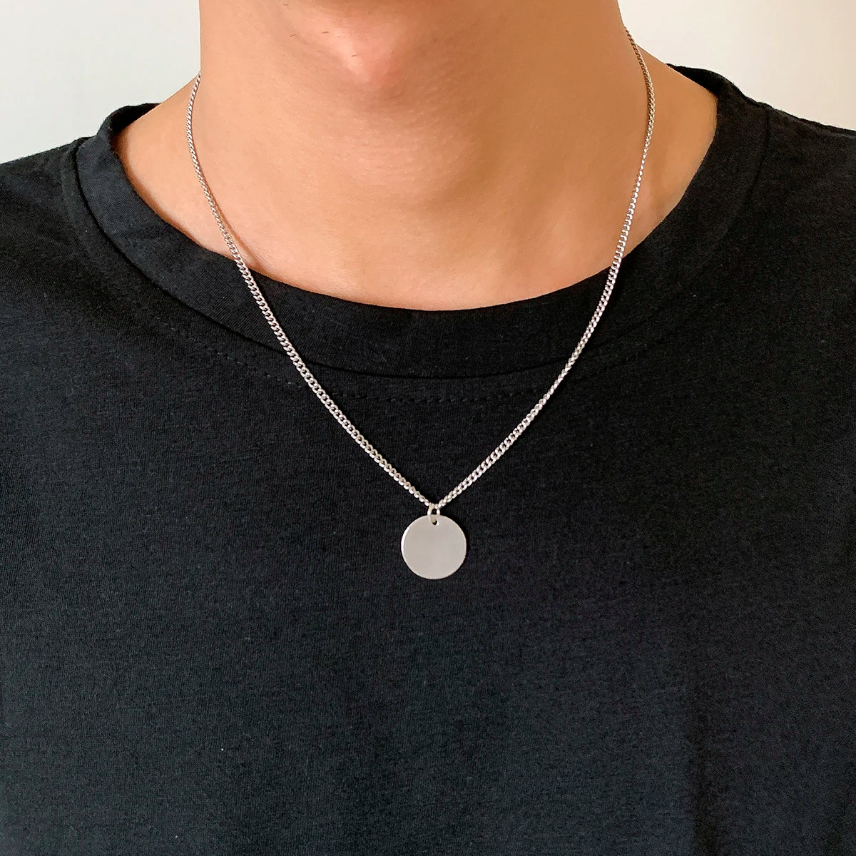 Gold Color Choker Necklace For Men Simple Chain With Coin Pendant Fashion Jewelry