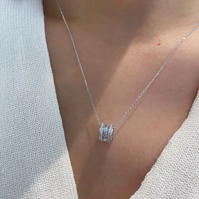 Bling Bling Crystal CZ Circle Pendant Necklace for Women Fashion Jewelry m07
