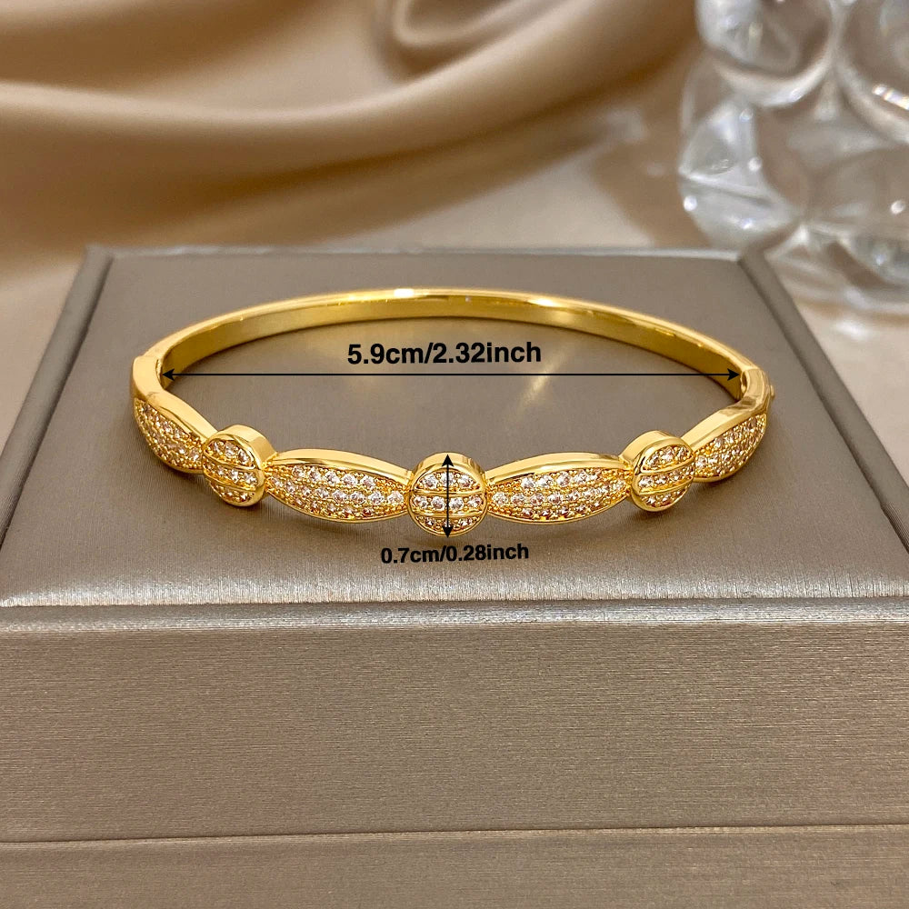 Gold-tone rhinestone cuff bracelet, 5.9cm/2.32in; 0.7cm/0.28in visible size